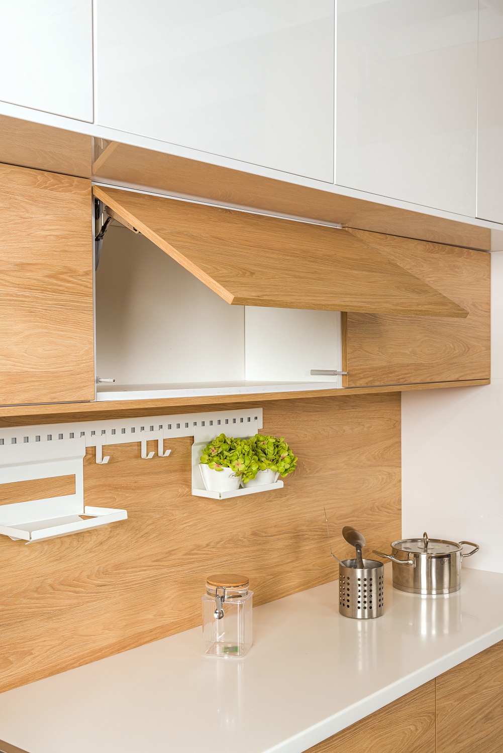 МОНИКА белый глянец / гикори натуральный